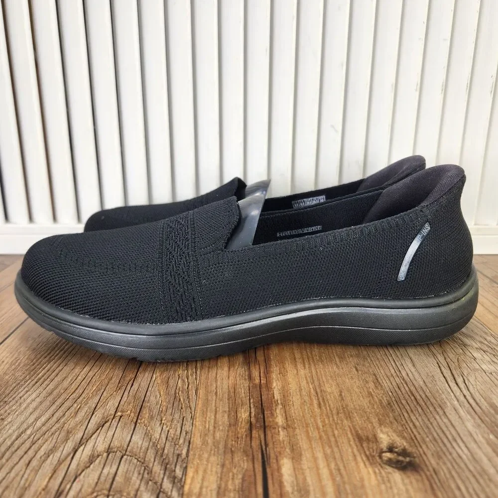 Skechers pre owned